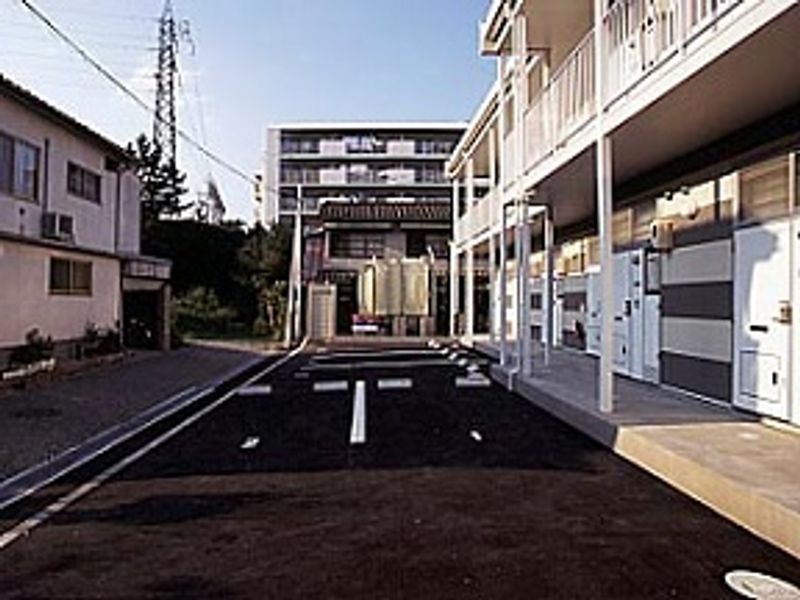 レオパレスコスモ京山 共用部分