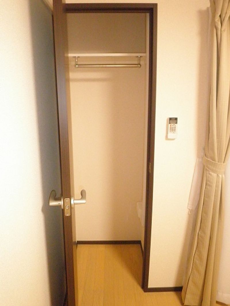 クレイノセラヴィー 収納
