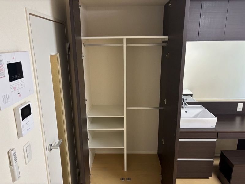 MIRANDA J Viretta II Kho lưu trữ