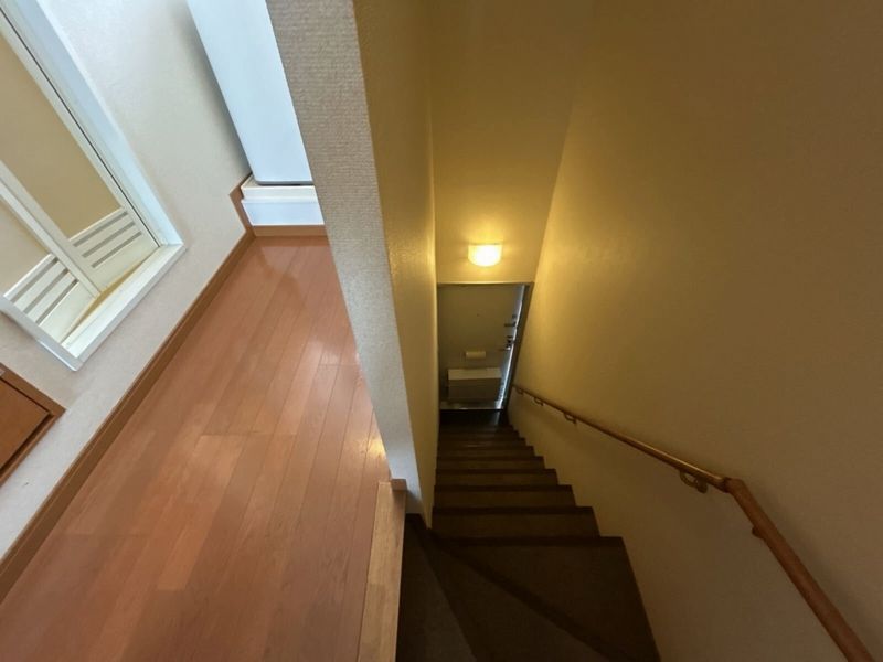 レオパレスソフィア 玄関