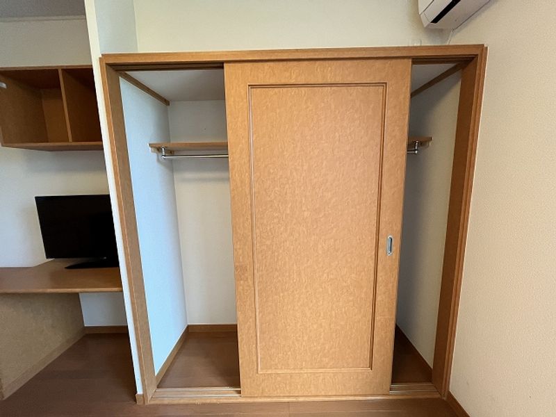 レオパレス箱作ウエスト 収納