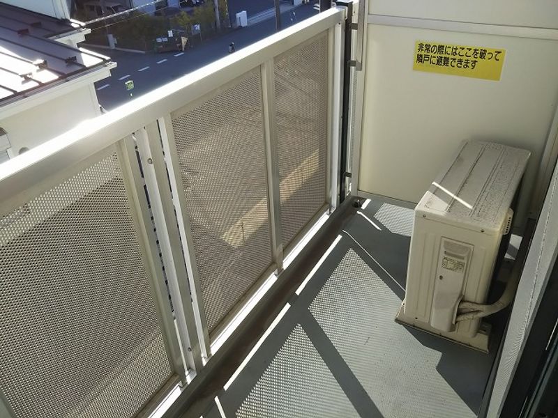 レオパレスソフィア　弐番館 バルコニー