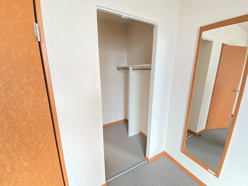 レオネクストハッピースクエア 収納