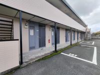 レオパレス八代 ロビー
