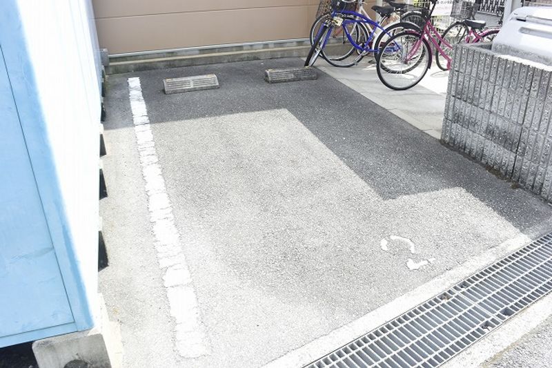 leopalace MARUKITA II Bãi đỗ xe