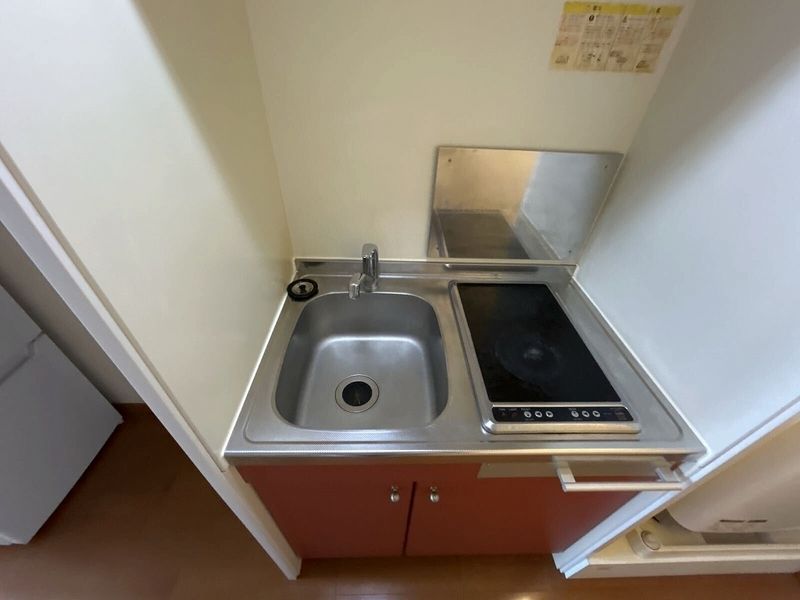 レオパレスカンタービレ キッチン