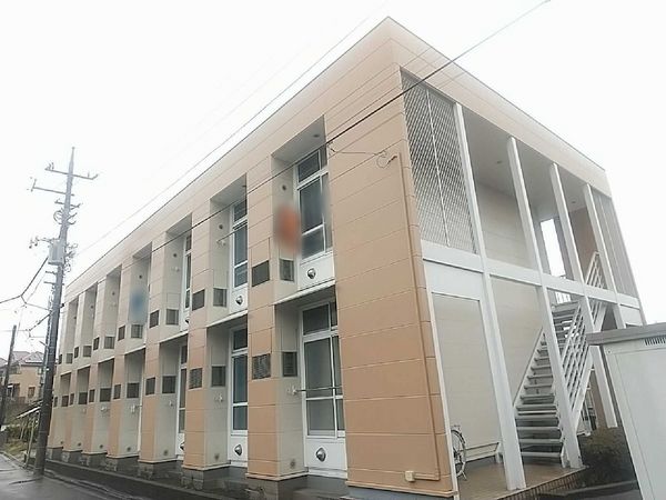 レオパレスグレイス 外観