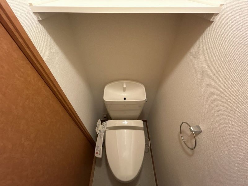 レオパレス西羽貫 トイレ