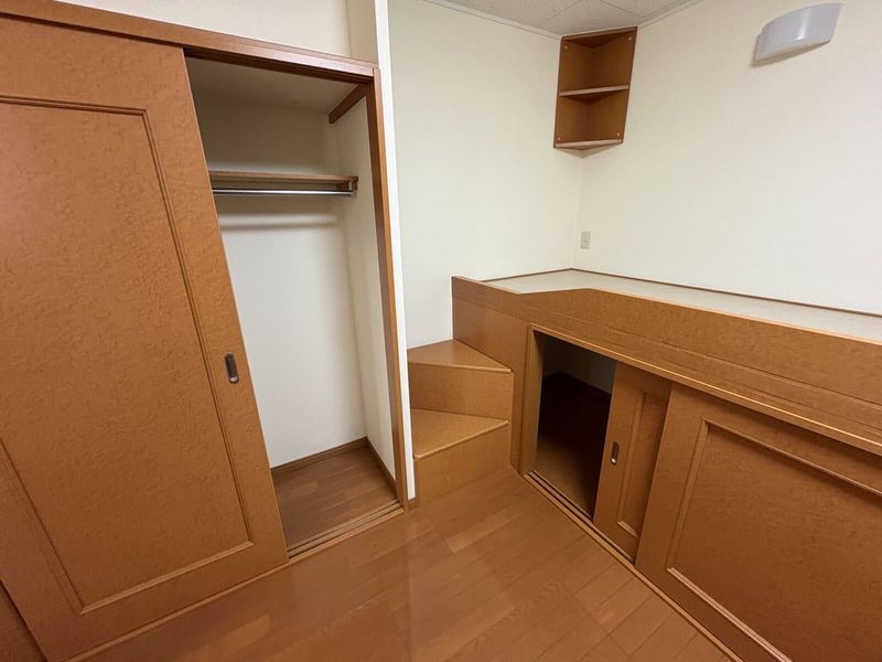 leopalace Azalea 储物空间