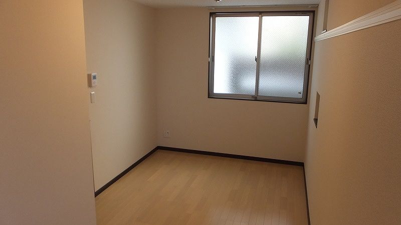レオネクストソレイユ籠池 居間