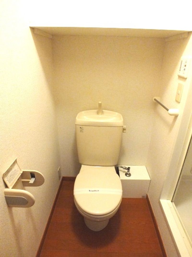 レオパレス昴５５５Ｃ トイレ