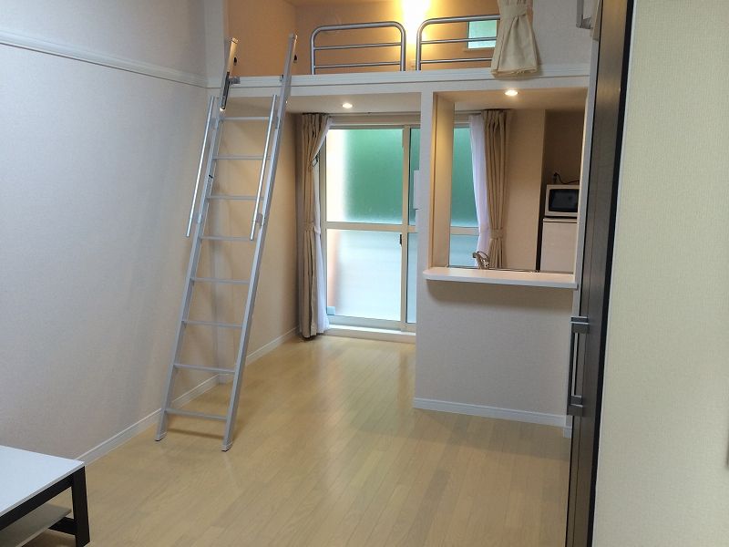 レオネクストリベーラ 居間