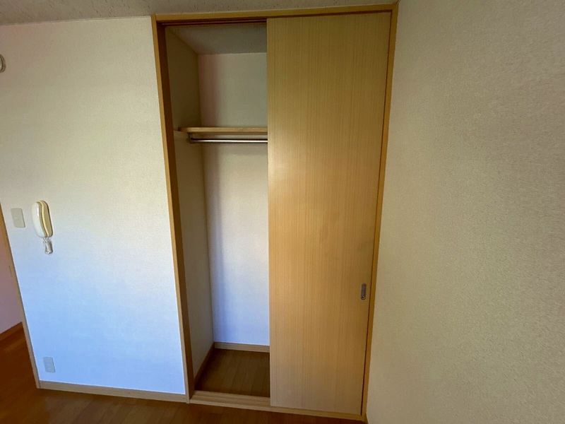レオパレスＭＩＷＡ 収納