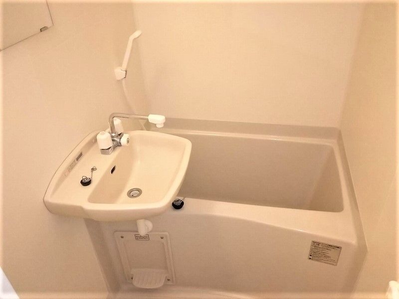 レオパレスミユーノ 風呂