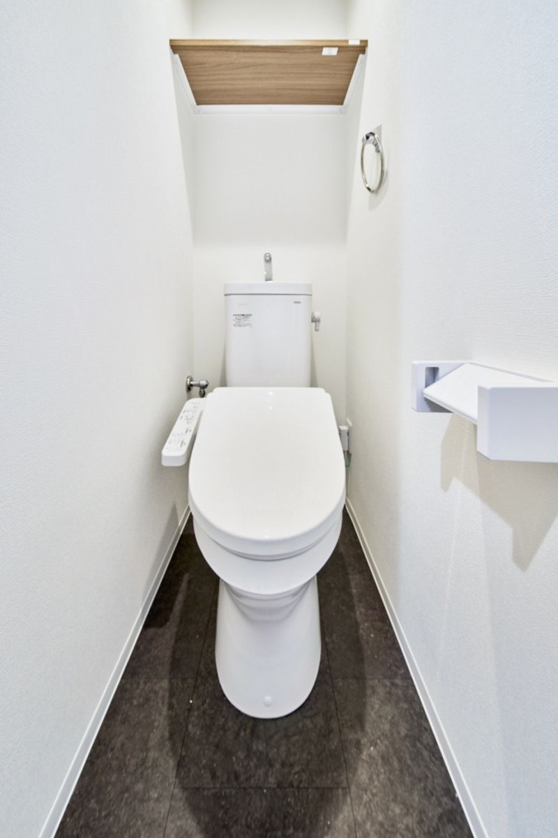 ArLk Muroka 화장실