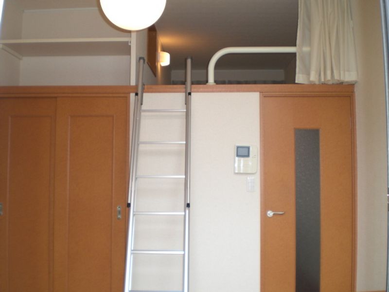 レオパレスダース 収納