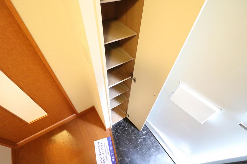 leopalace Sanjyo Higashiyama Entrance