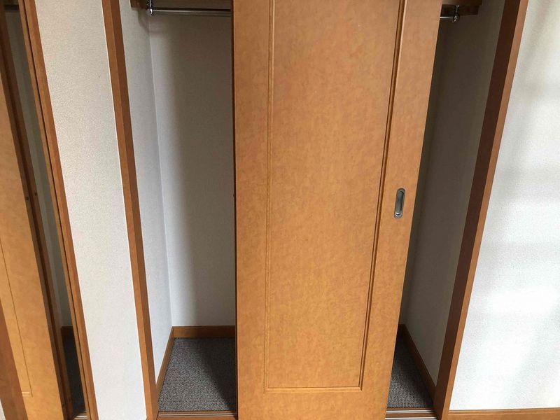 レオパレスセジュール　カーサ 収納