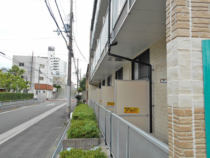 レオパレス平野南 バルコニー