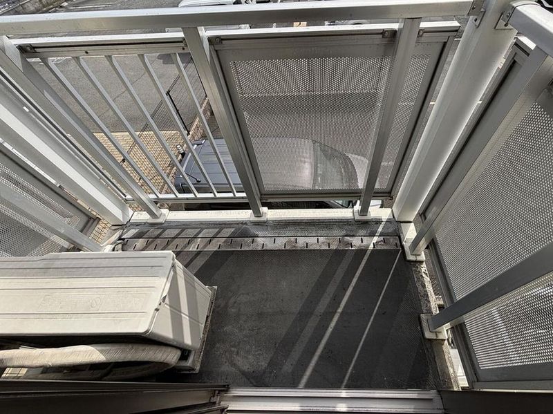 LEONEXT Sakura Godanzaka I Ban công