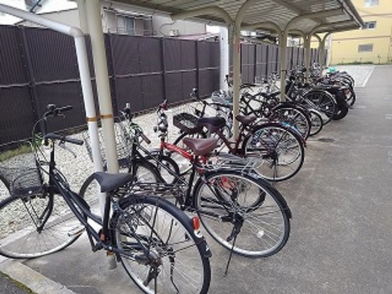 レオパレス花の北 共用部分