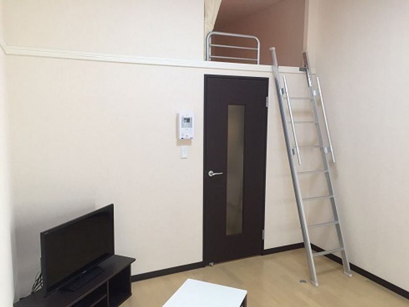 LEONEXT Shin III 거실