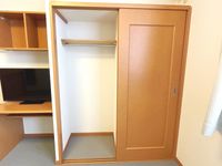 レオパレスメディオ新津 収納