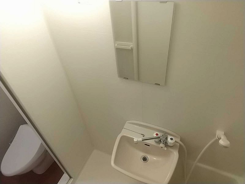 leopalace Vega III Bồn rửa mặt