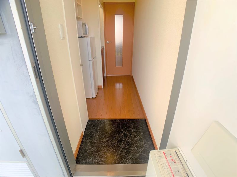 レオパレスグランソワール 玄関