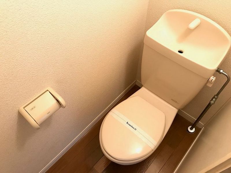レオパレスリヴェール トイレ