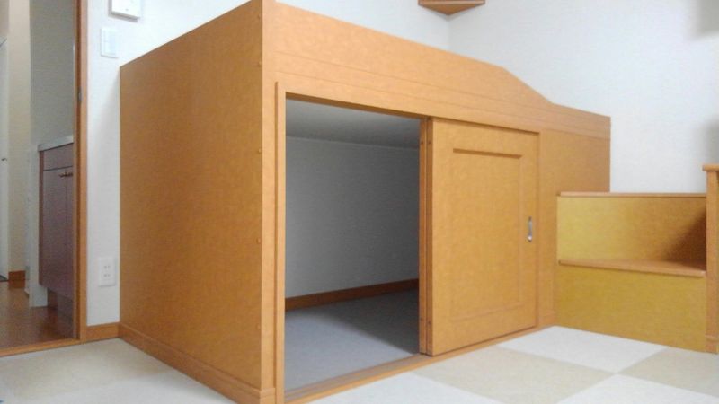 レオパレスロワール郡本 寝室