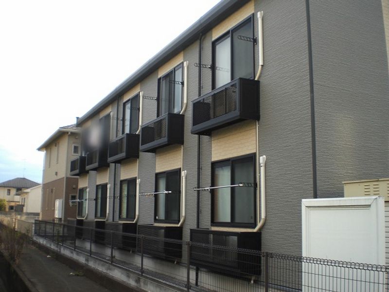 レオパレスアバンセ 外観