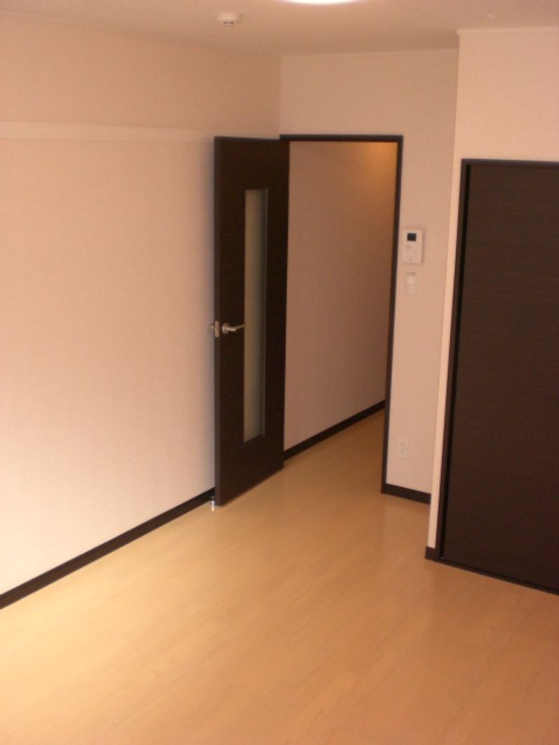 レオネクストＫＥＮ　Ⅱ 居間