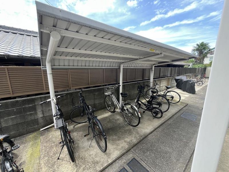 レオパレスゴールド枝松 共用部分