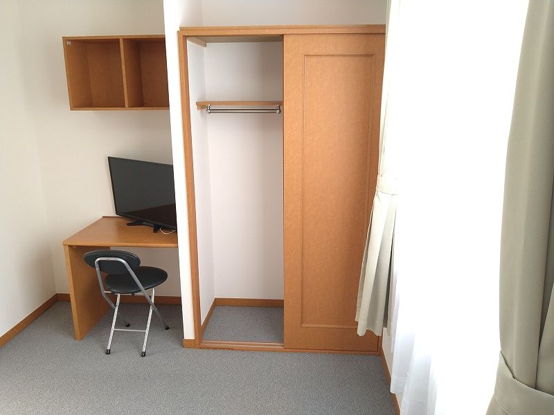 レオパレスサニーコート 収納