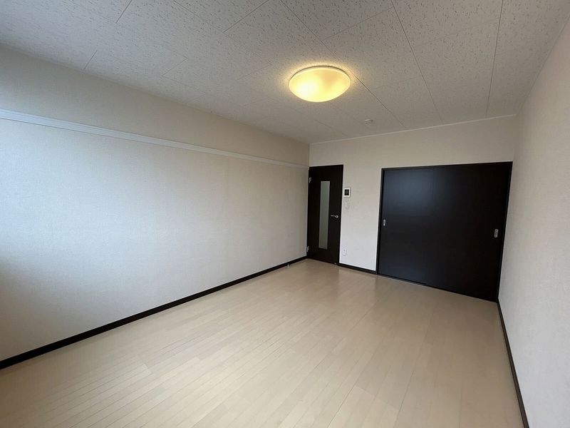 LEONEXT Shiun Living room