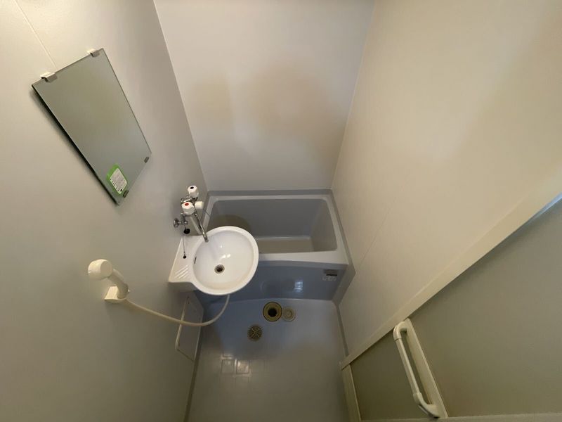 レオパレスネスト中百舌鳥 風呂