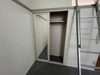 レオパレスゴールド枝松 収納