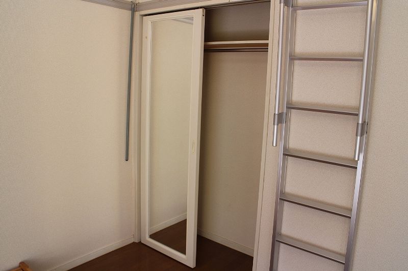 レオパレス山手 収納