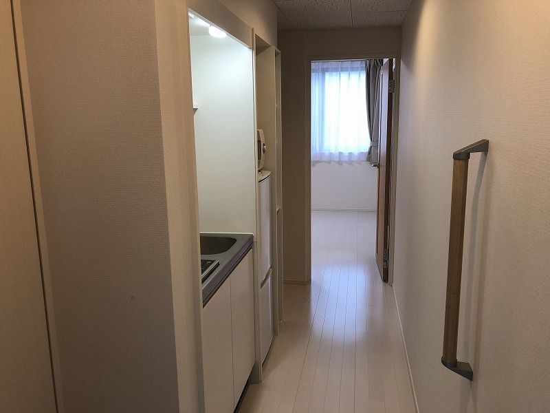 レオパレス水門町 玄関
