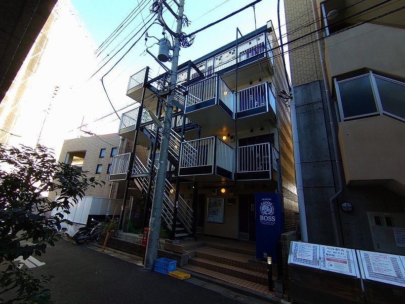 レオパレスアルテ駒沢大学 外観