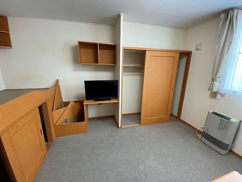 レオパレスＭｉｃｋｙＨｏｕｓｅ 居間