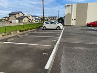 レオパレスそらまめ 駐車場