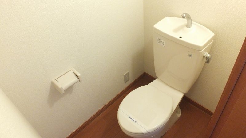 レオパレストゥー　ル　モンド トイレ