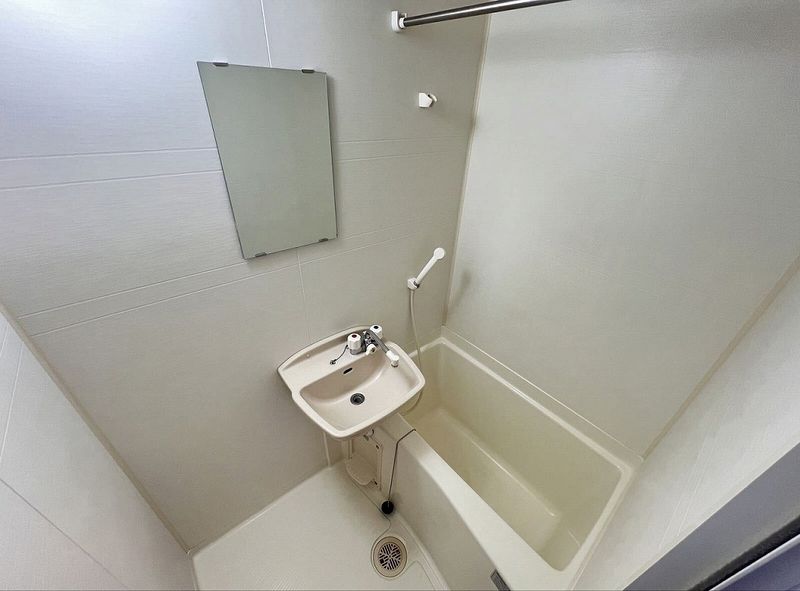 leopalace Arteil Bathroom