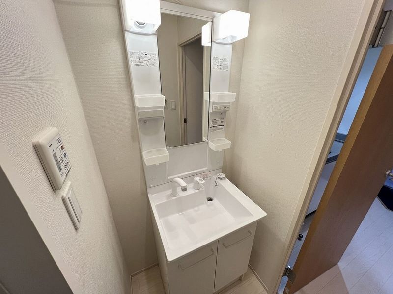 クレイノタイキョウ 洗面台