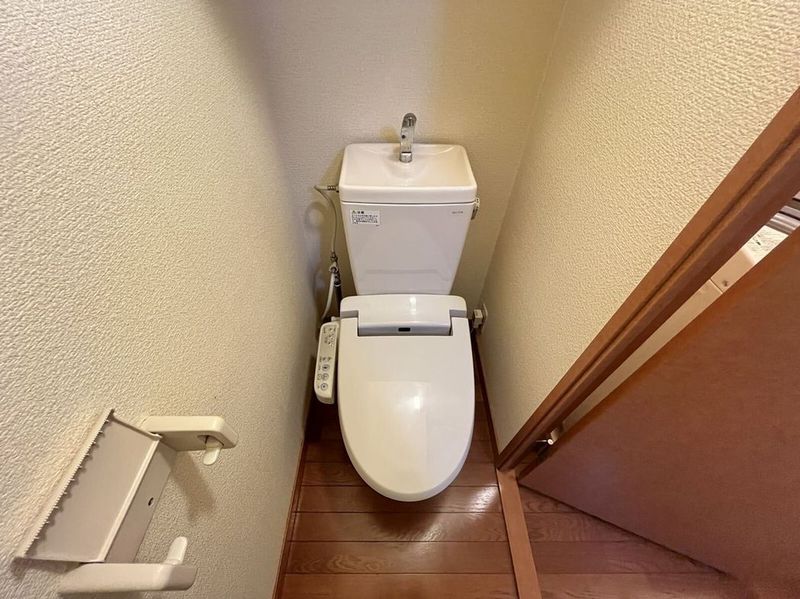 レオパレスタカネ．台 トイレ