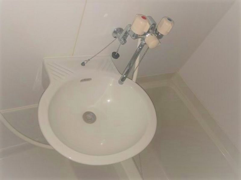 レオパレスグランマ 洗面台