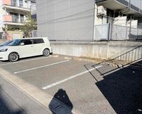 レオパレスミワノ　パーク 駐車場