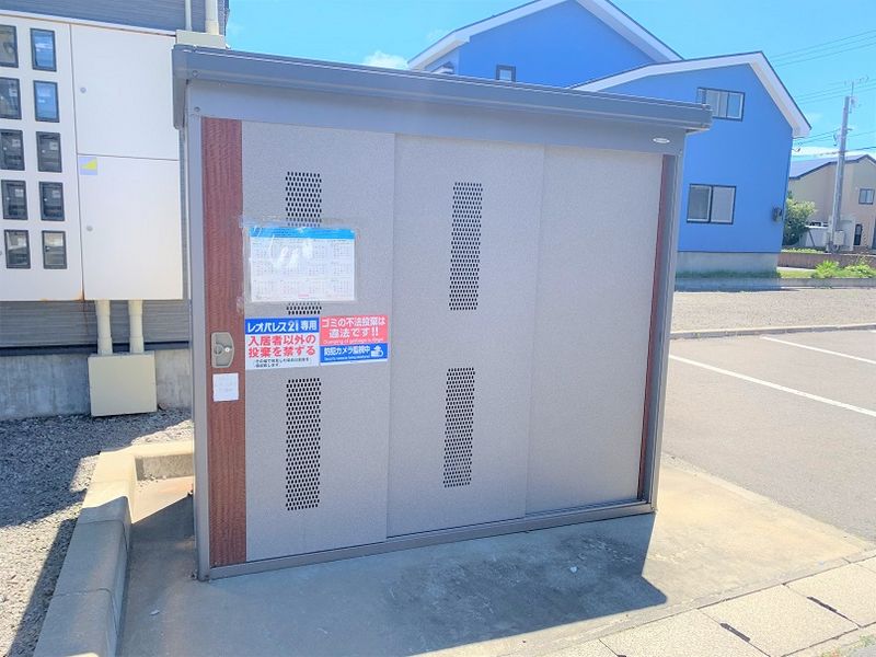 レオパレス烏森 共用部分